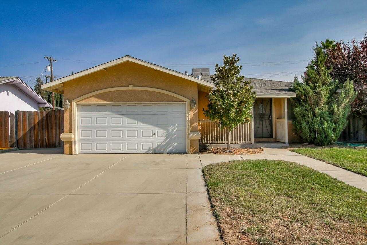 7344 E Edythe Circle