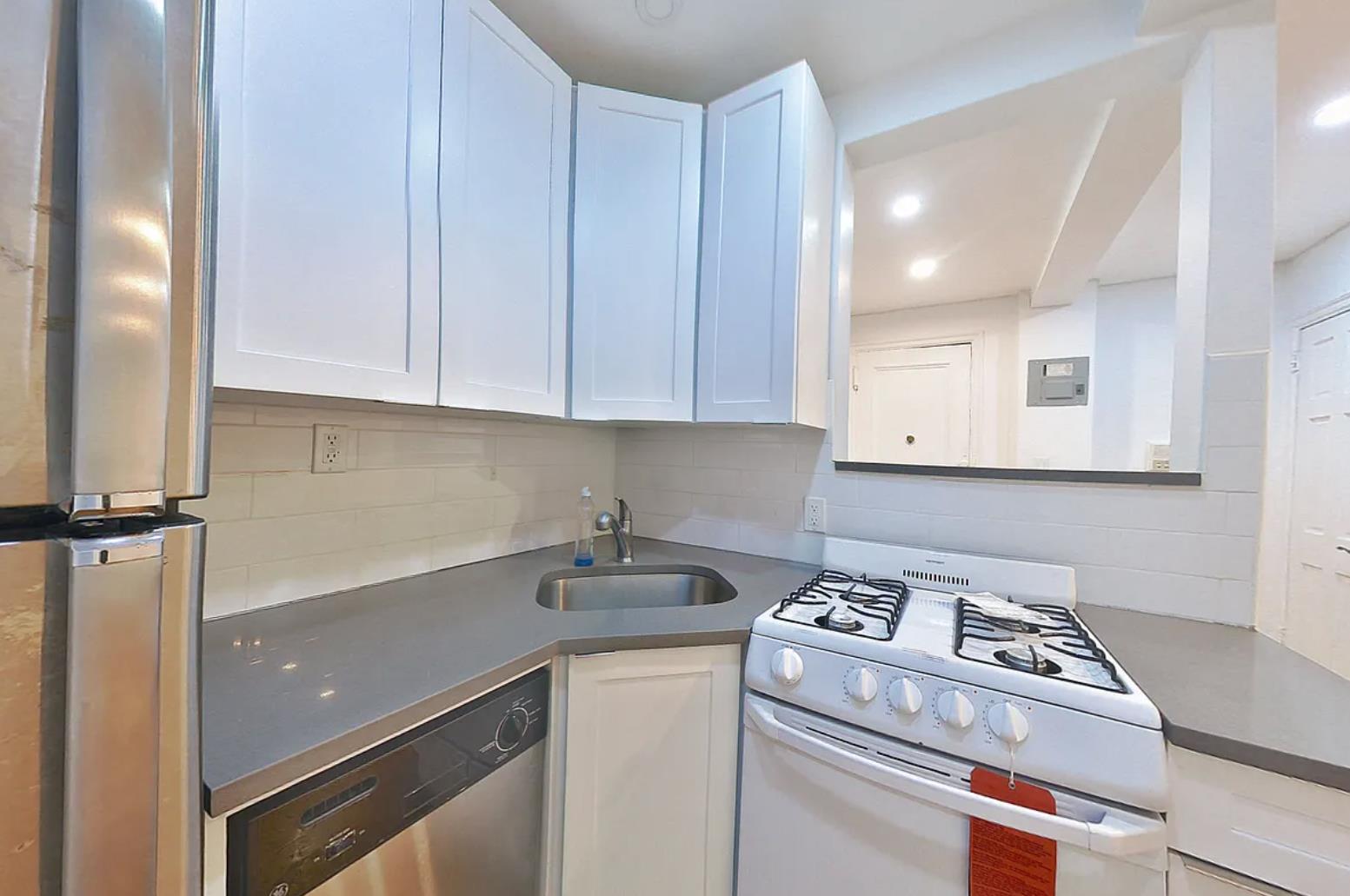 102 West 79th Street, Apt 3-C