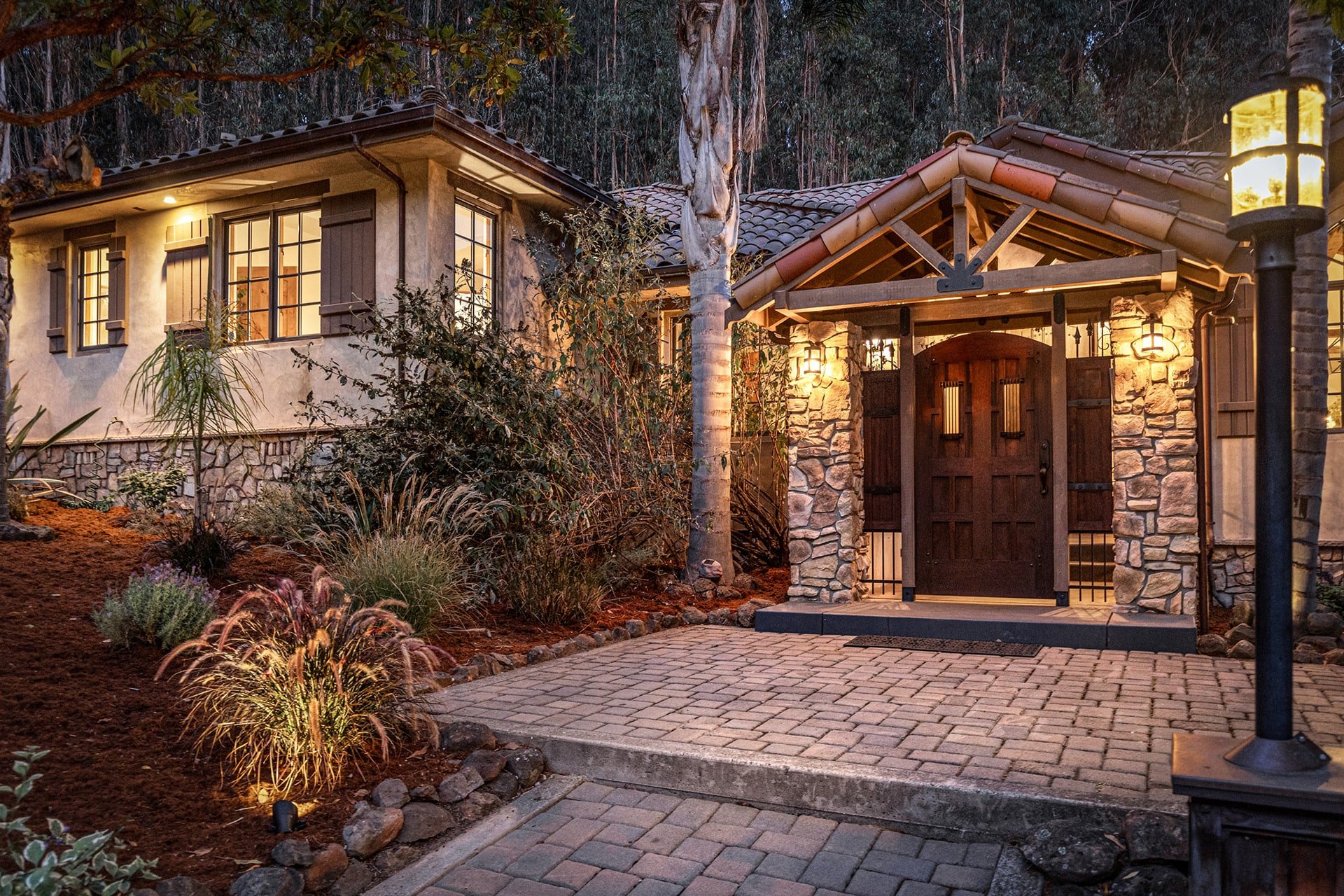 Timeless Coastal Estate 