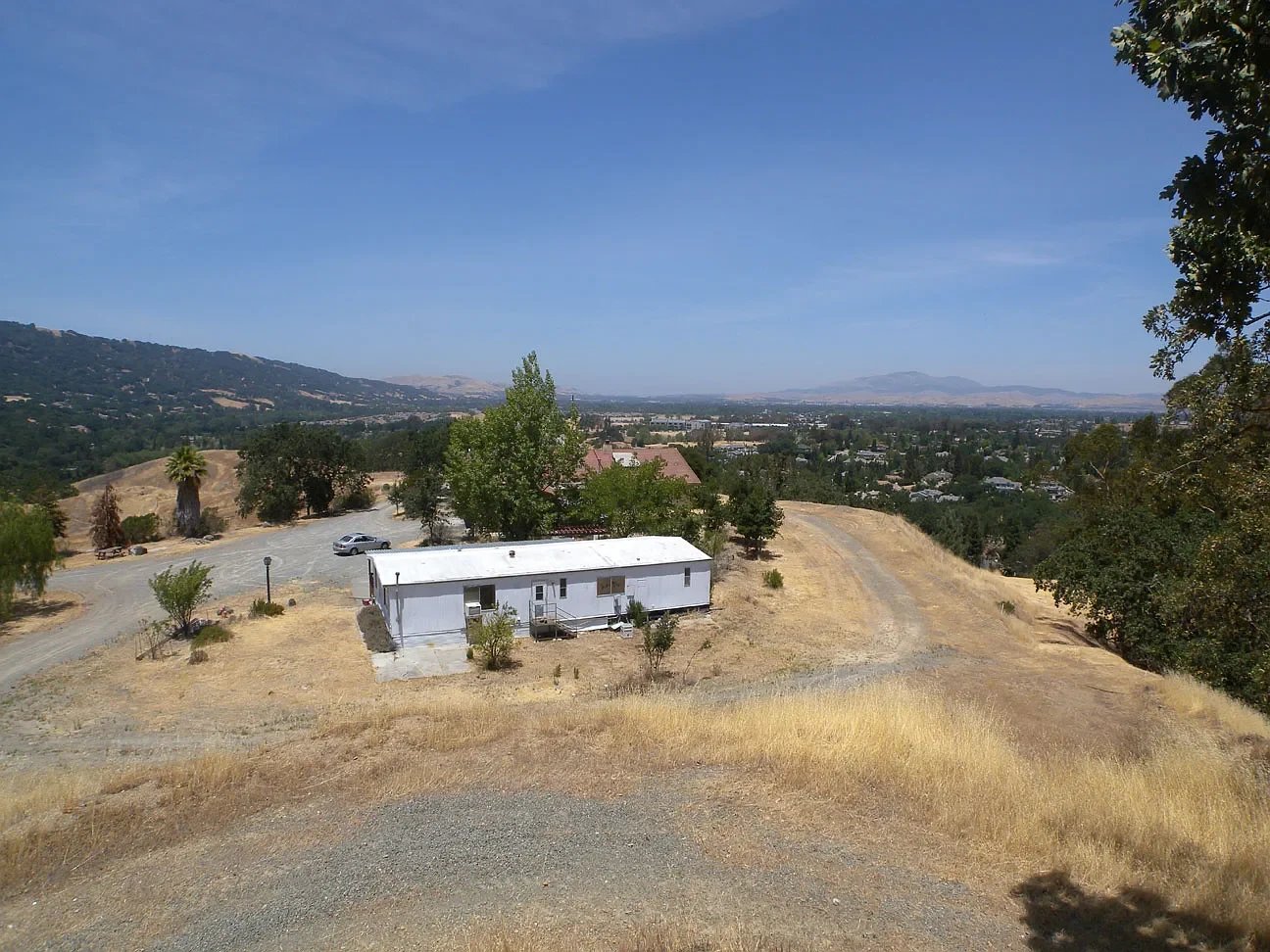 255 Happy Valley Rd