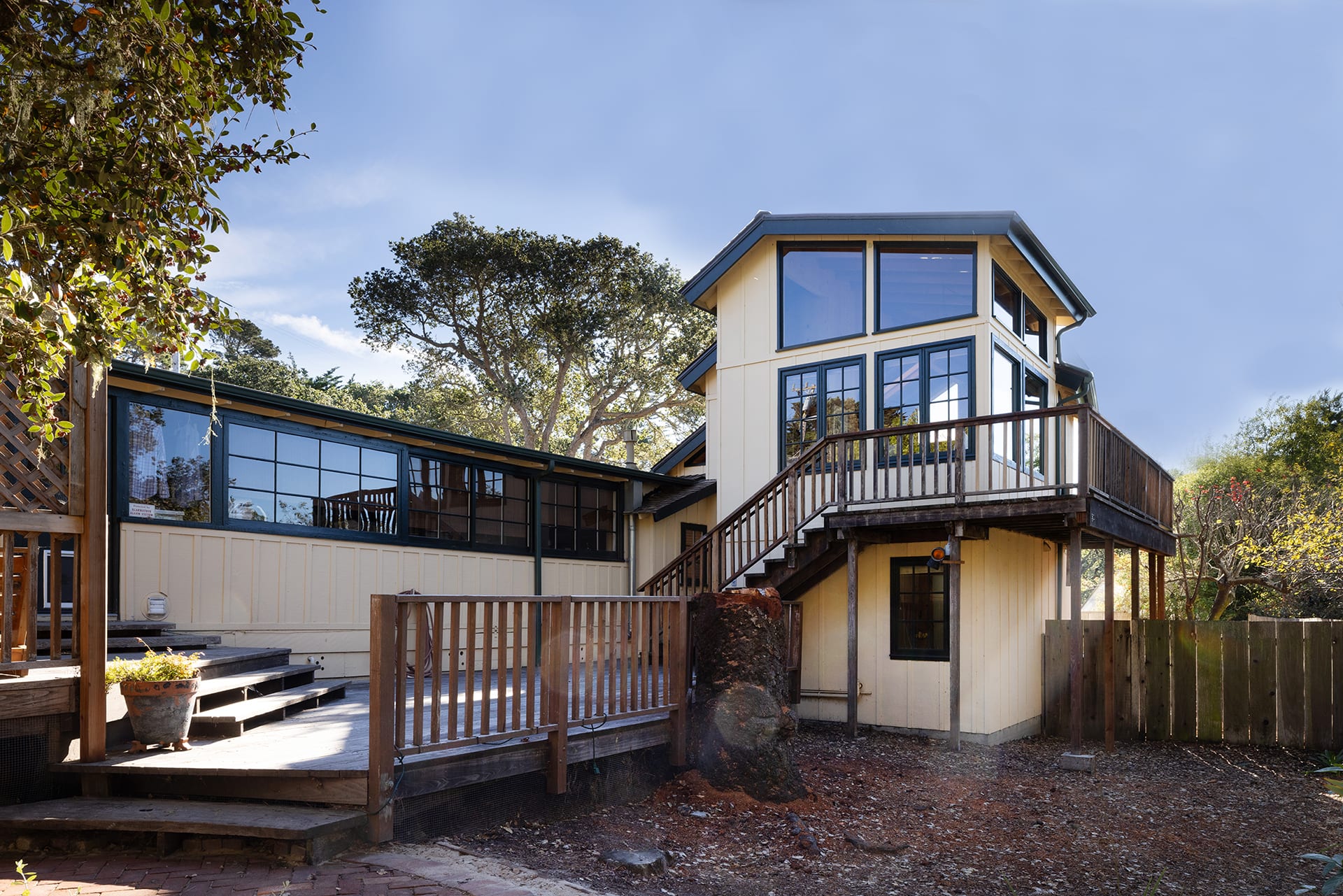 Carmel Pearl - 24656 Guadalupe St