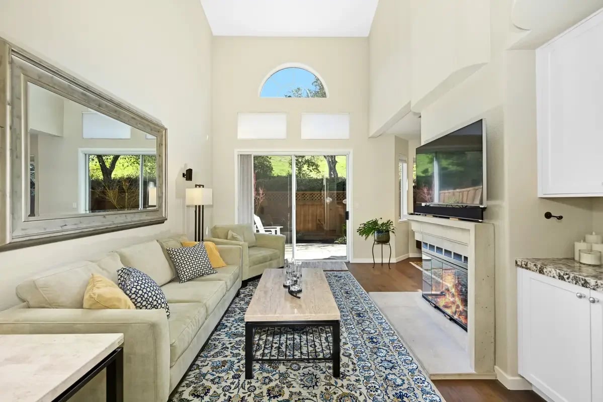 309 Sutton Circle