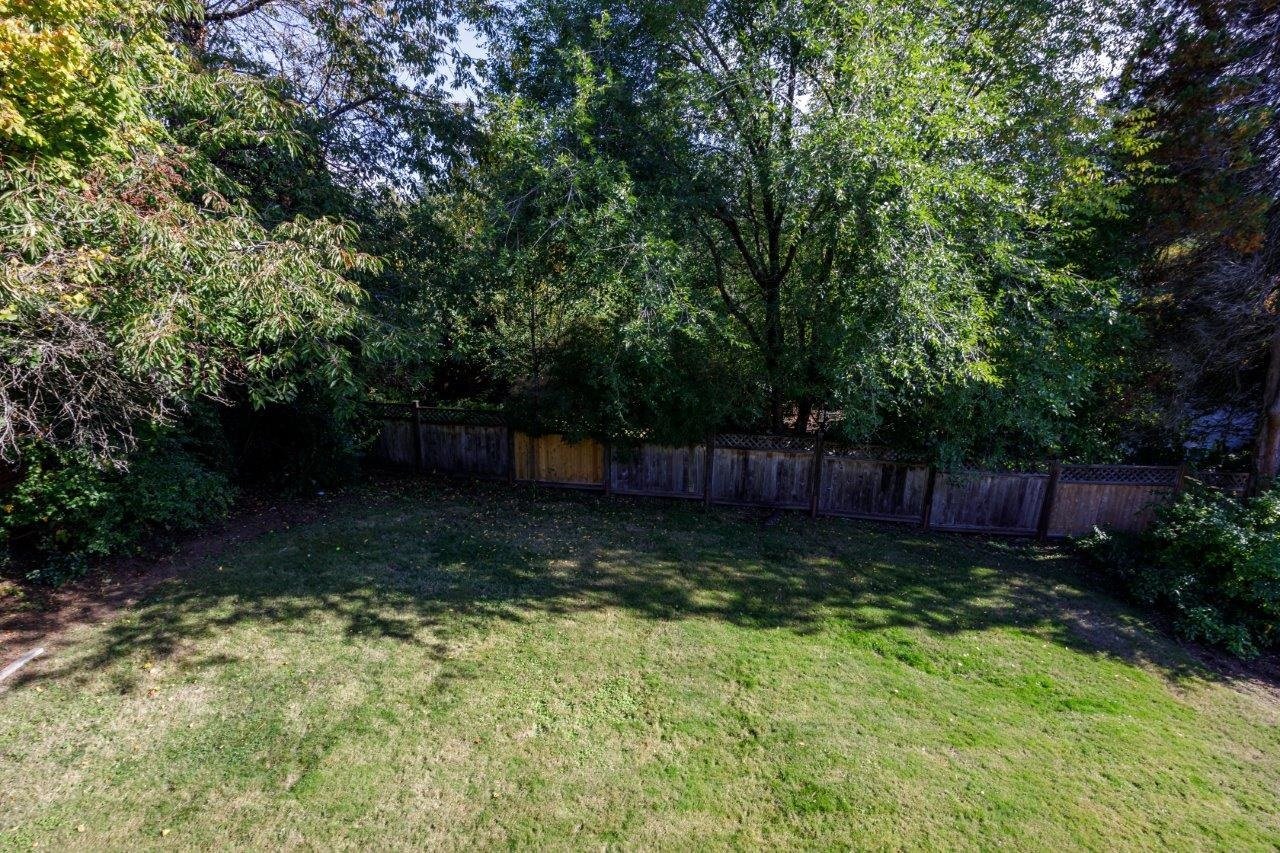 2118 Greylynn Cres