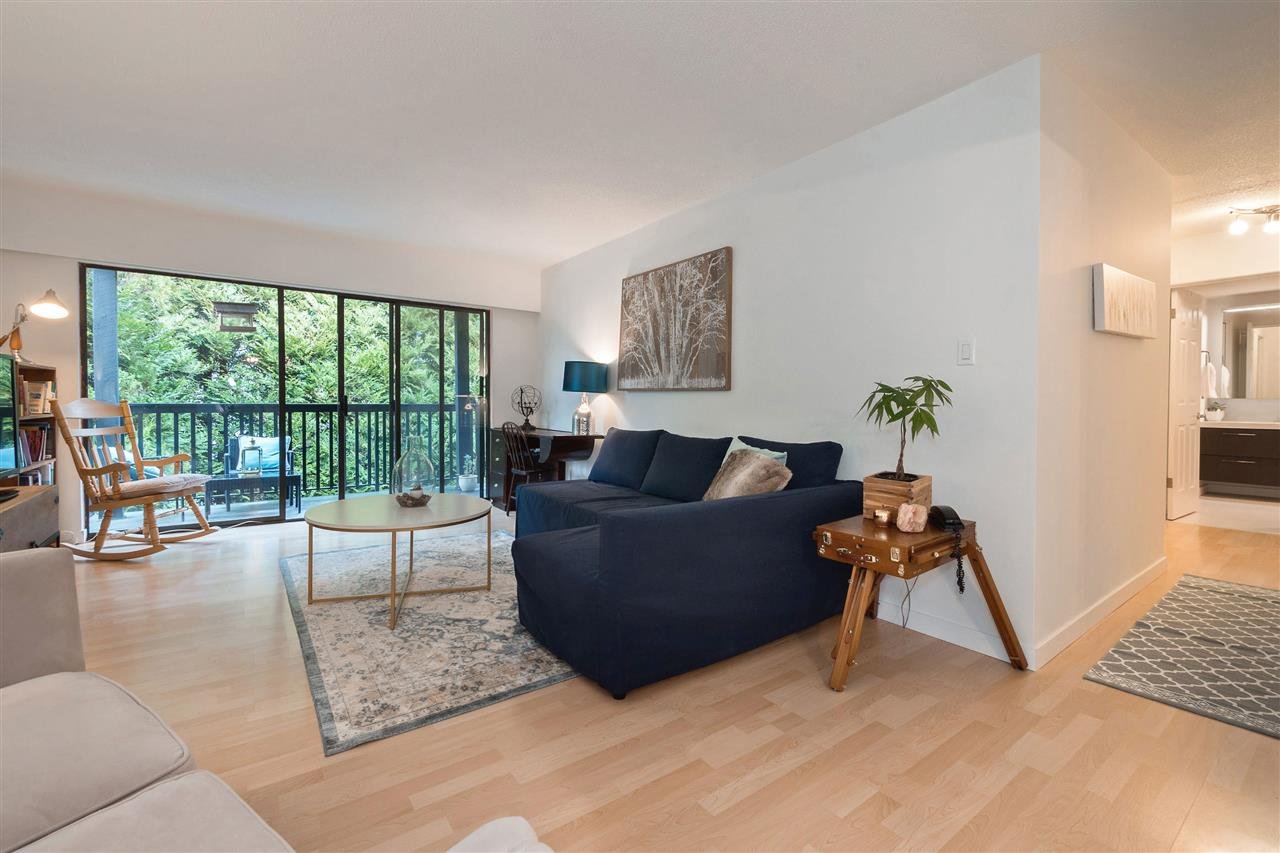 309-150 E 5 St