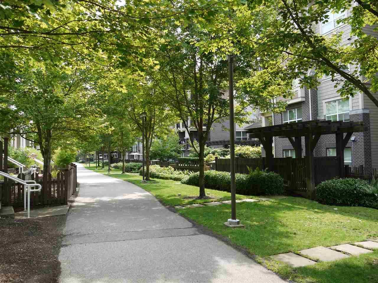 312-5775 Irmin St
