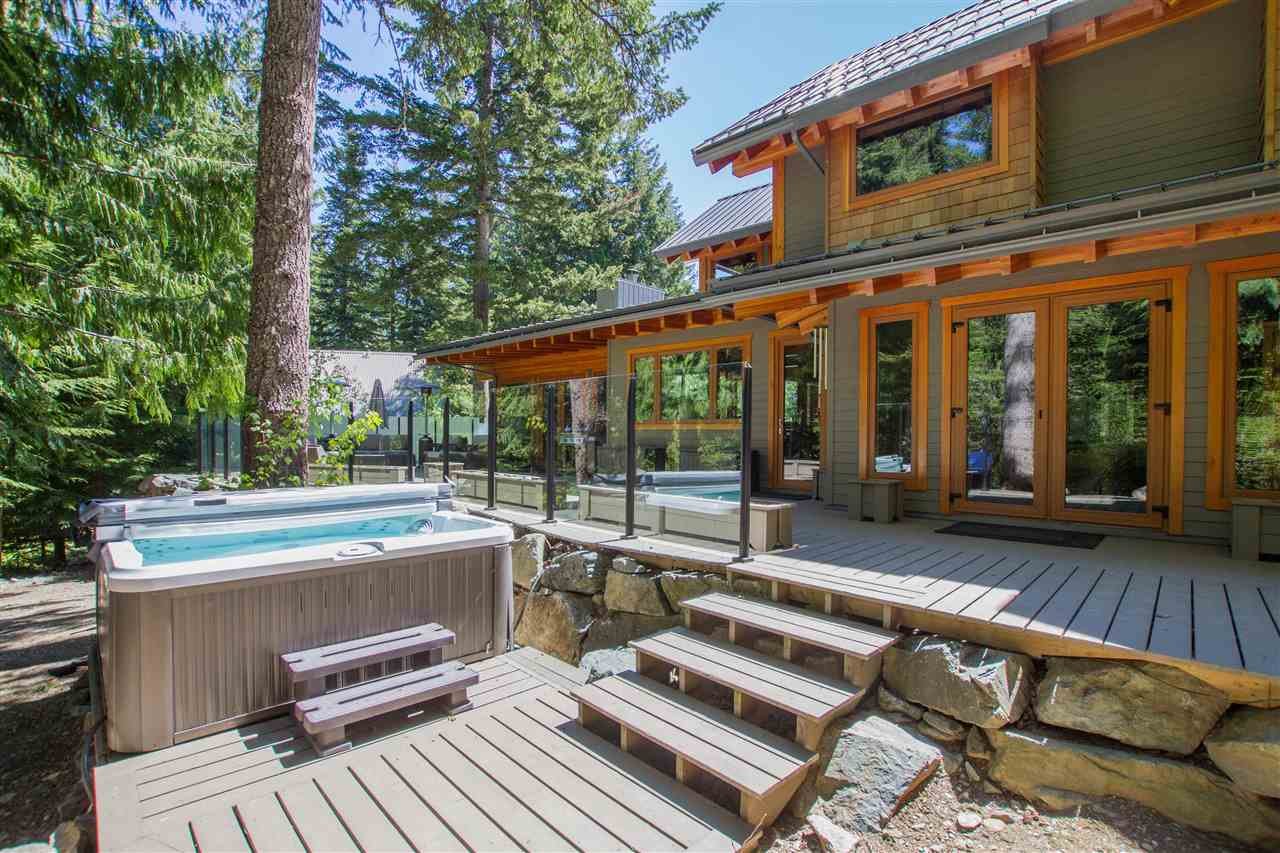 8628 Driftwood Close