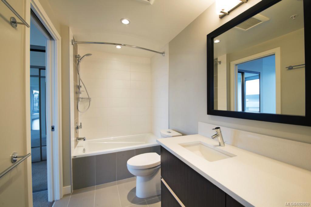 502-646 Michigan St