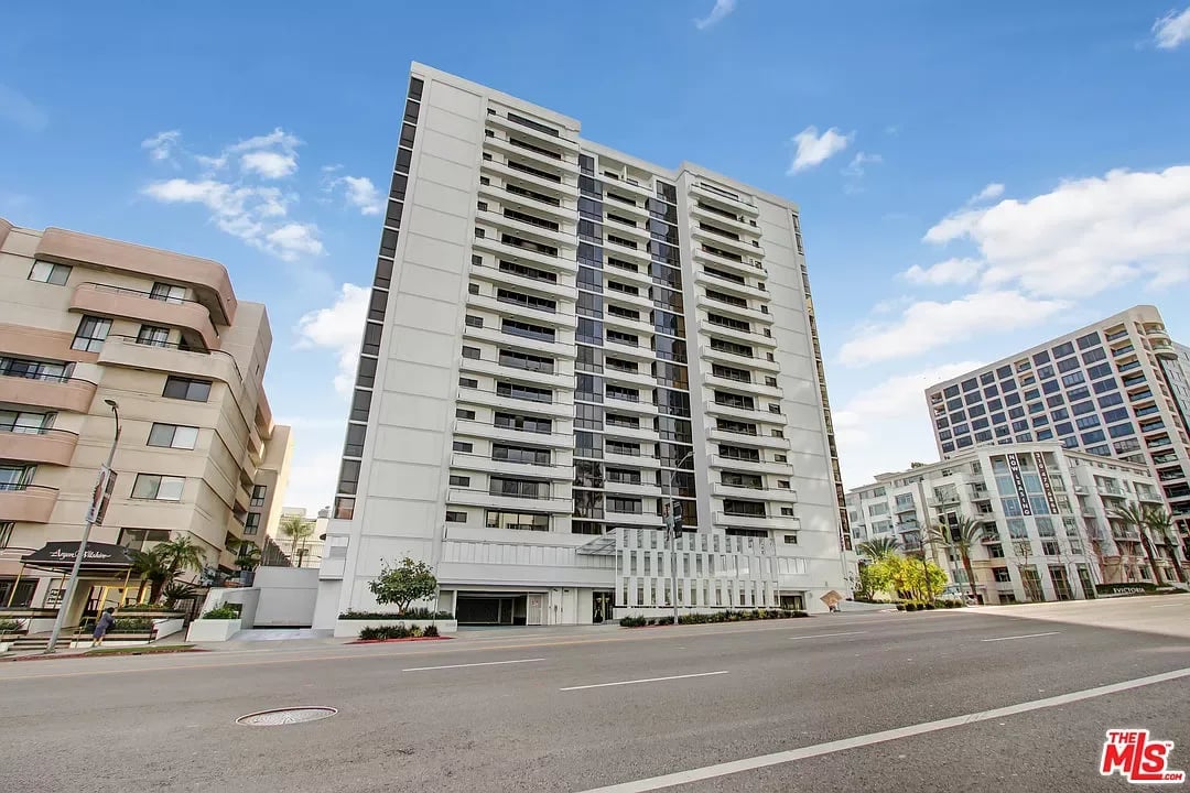 10660 Wilshire Blvd Unit: 1004