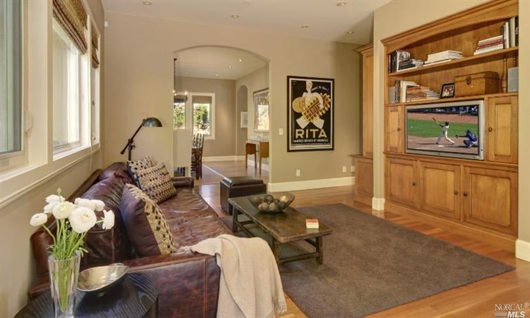 Luxurious Residence Featured in Several Magazines- Represented Buyer