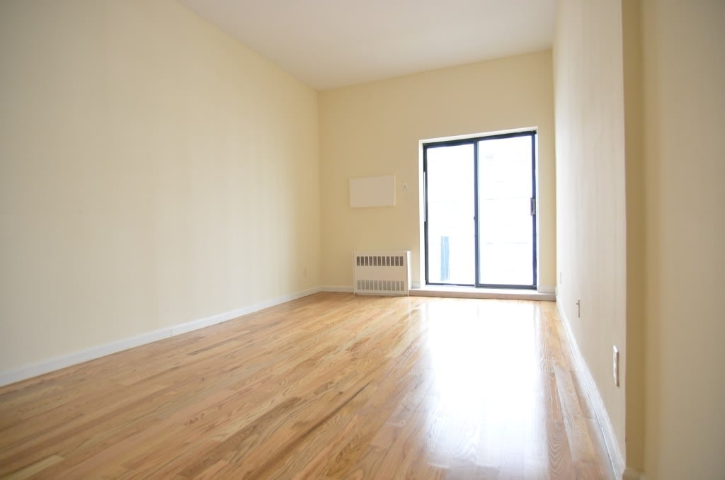 321 East 22nd St, #2M