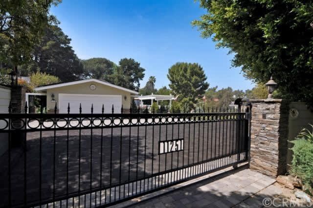 11251 Carol Wy