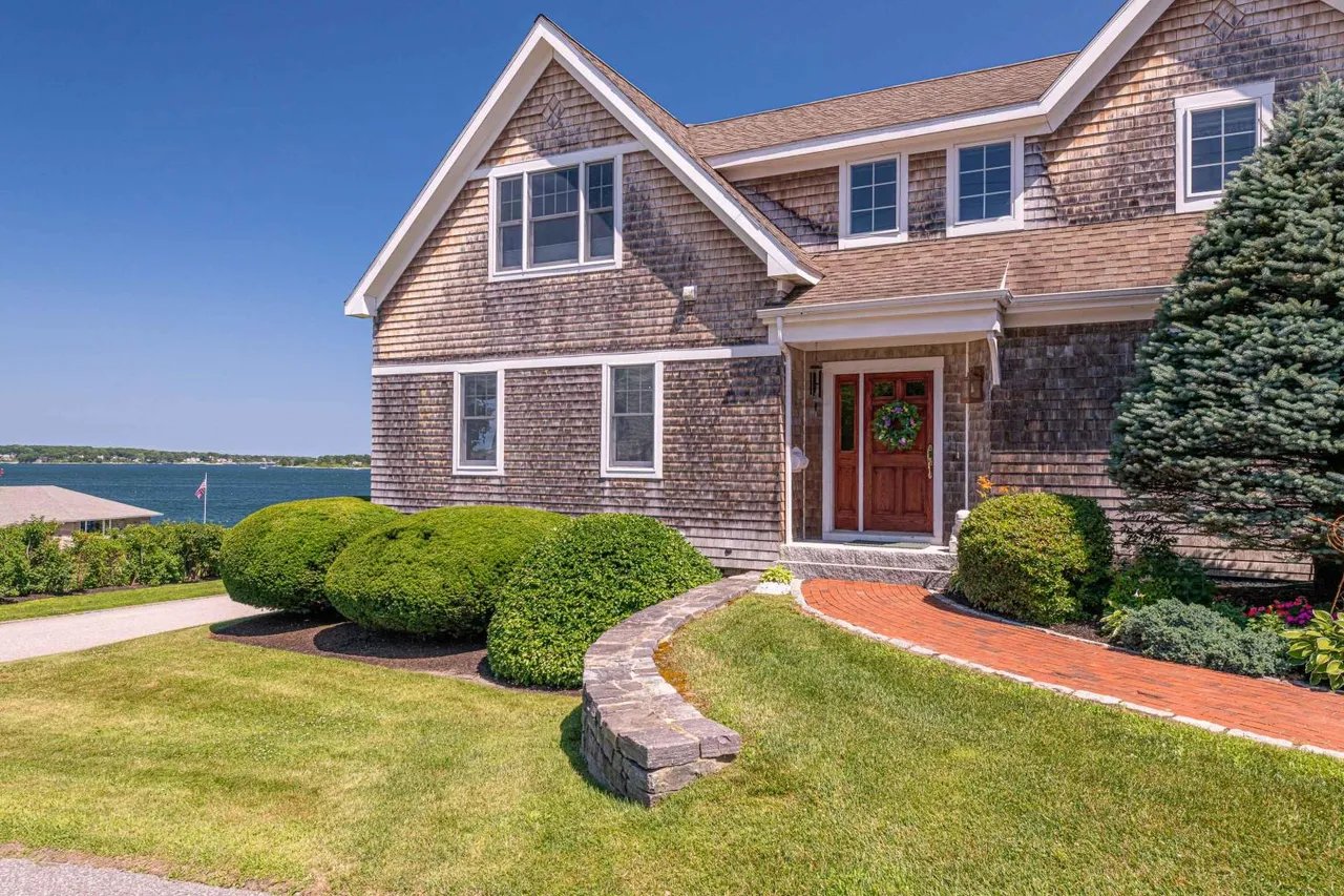 Home for Sale – 30 Loveitts Field Road, South Portland ME