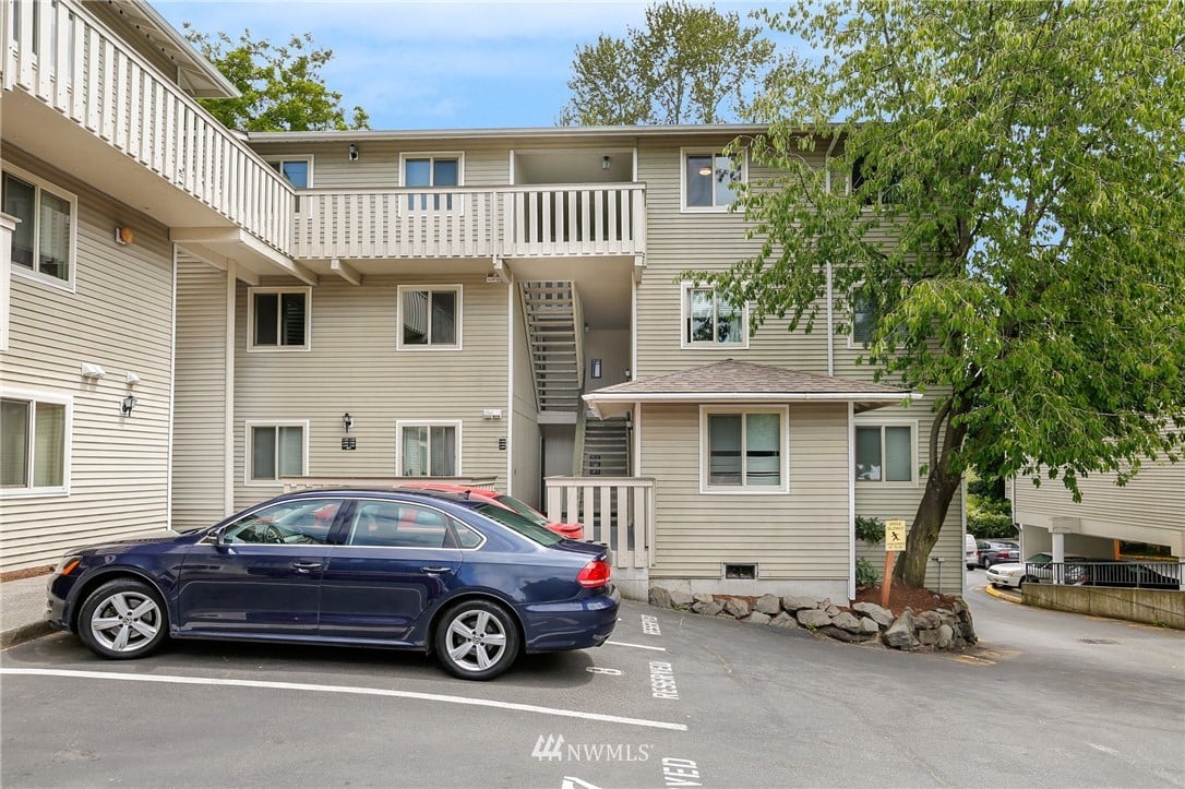 A-307-18200 73rd Ave
