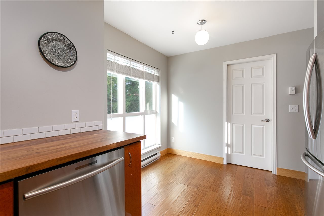 27-1400 Park St
