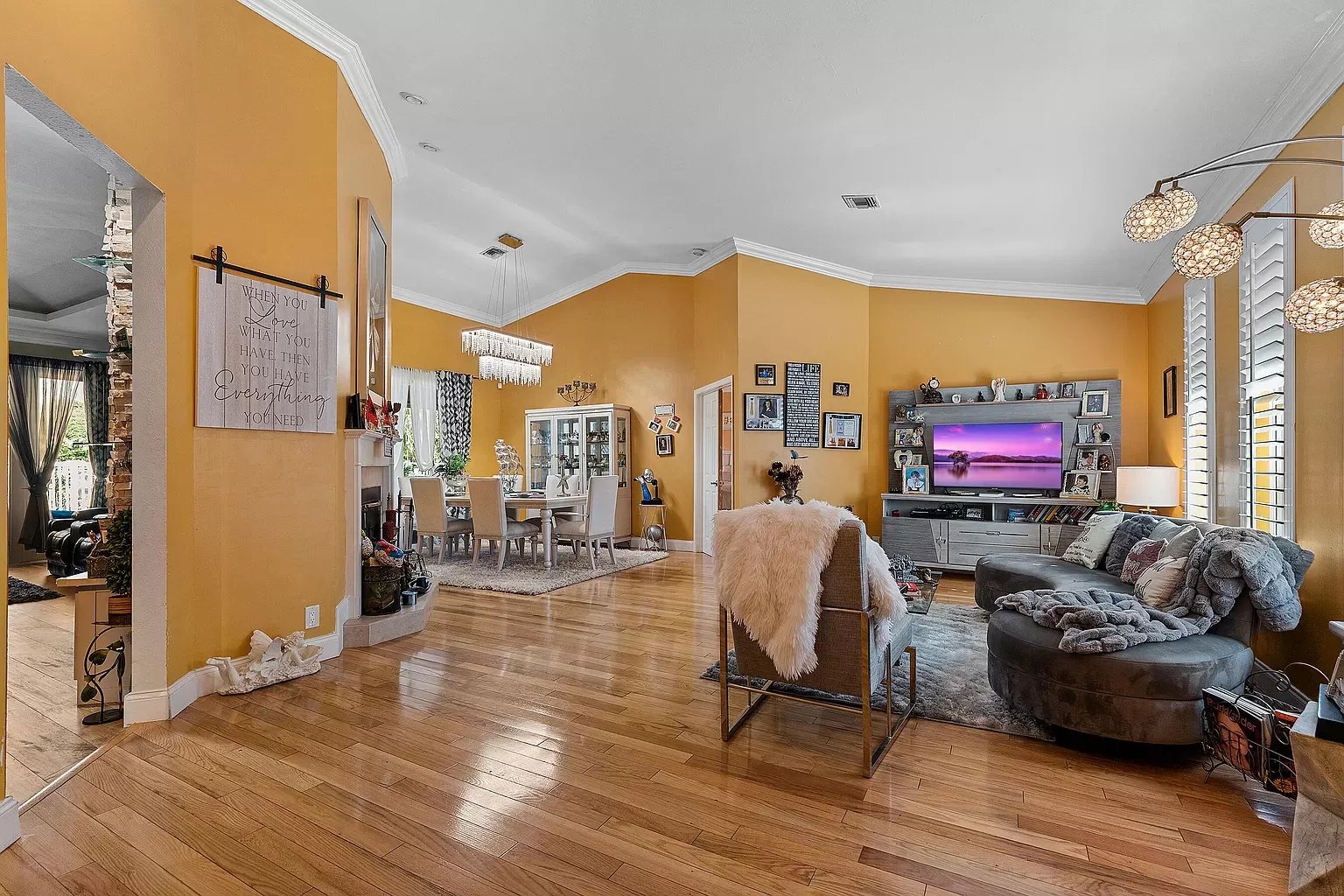 4384 NW 67th Wy
