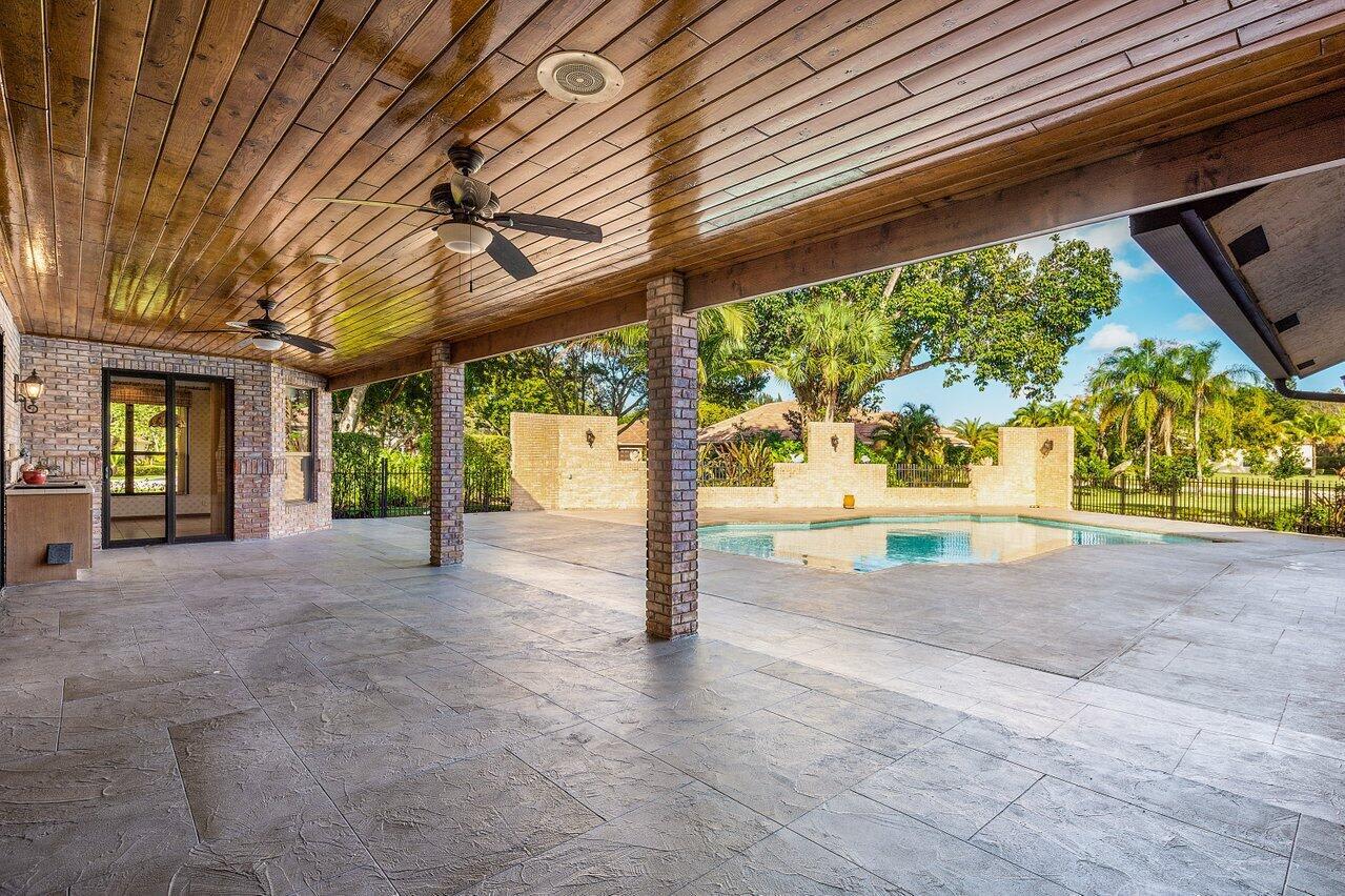 8000 NW 47th Dr