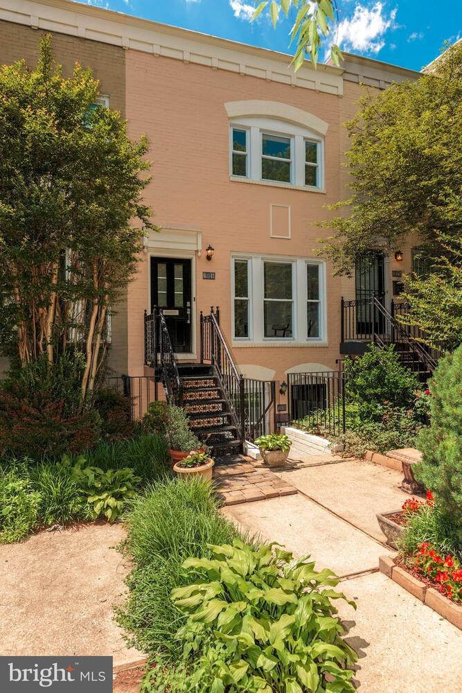 1910 17th St NW