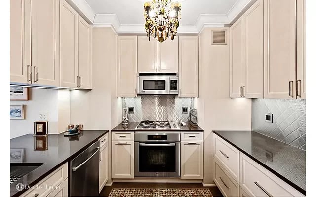 99 Battery Place Unit: 14G