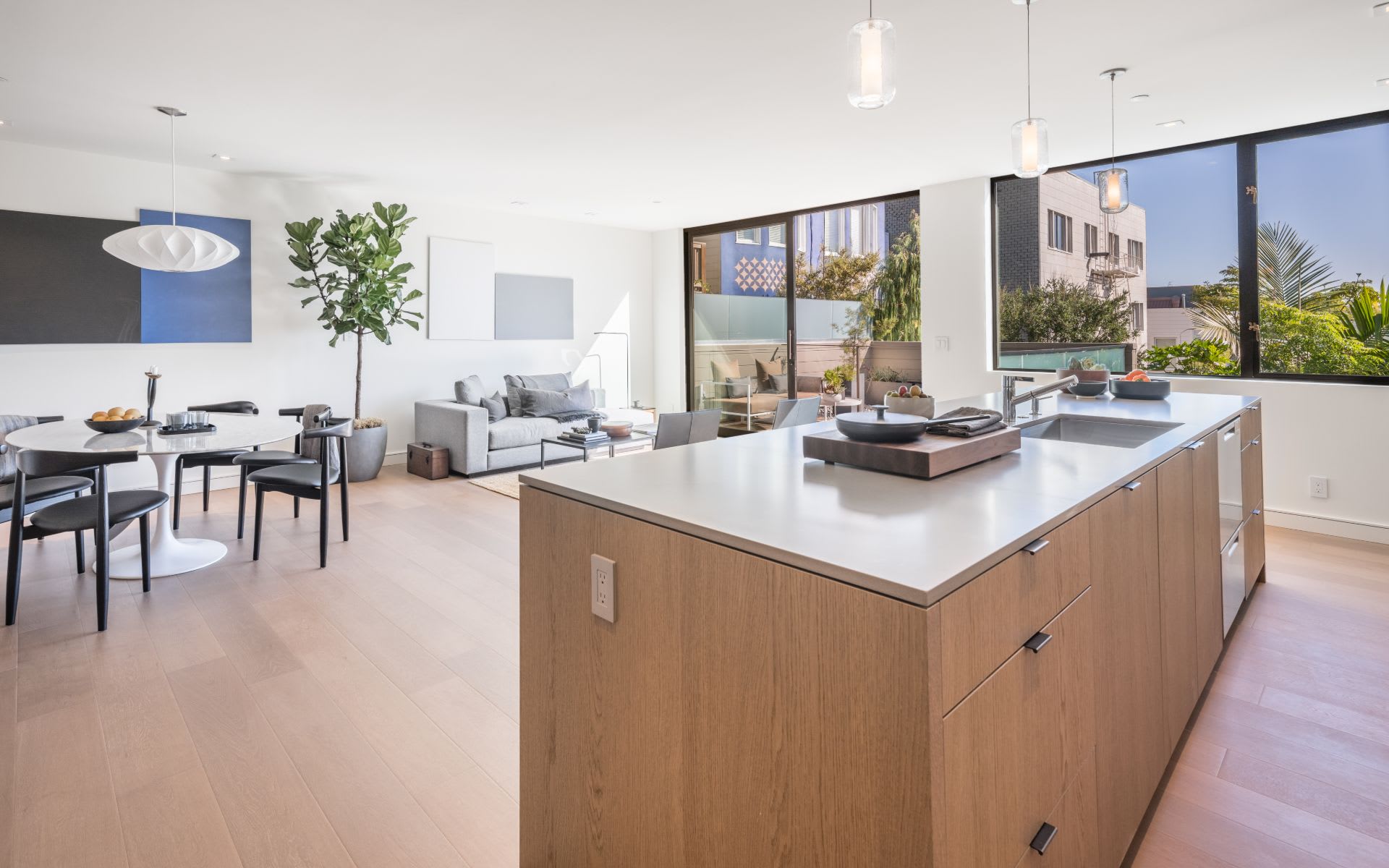 21 Rosemont Pl