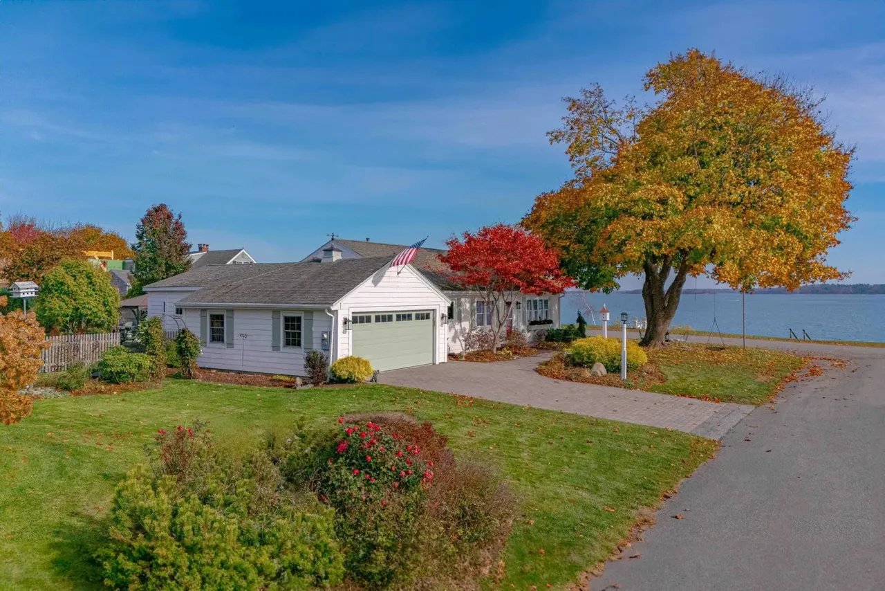 New Listing! 22 Mckinley Road, Falmouth, ME 04105 – $1,950,000