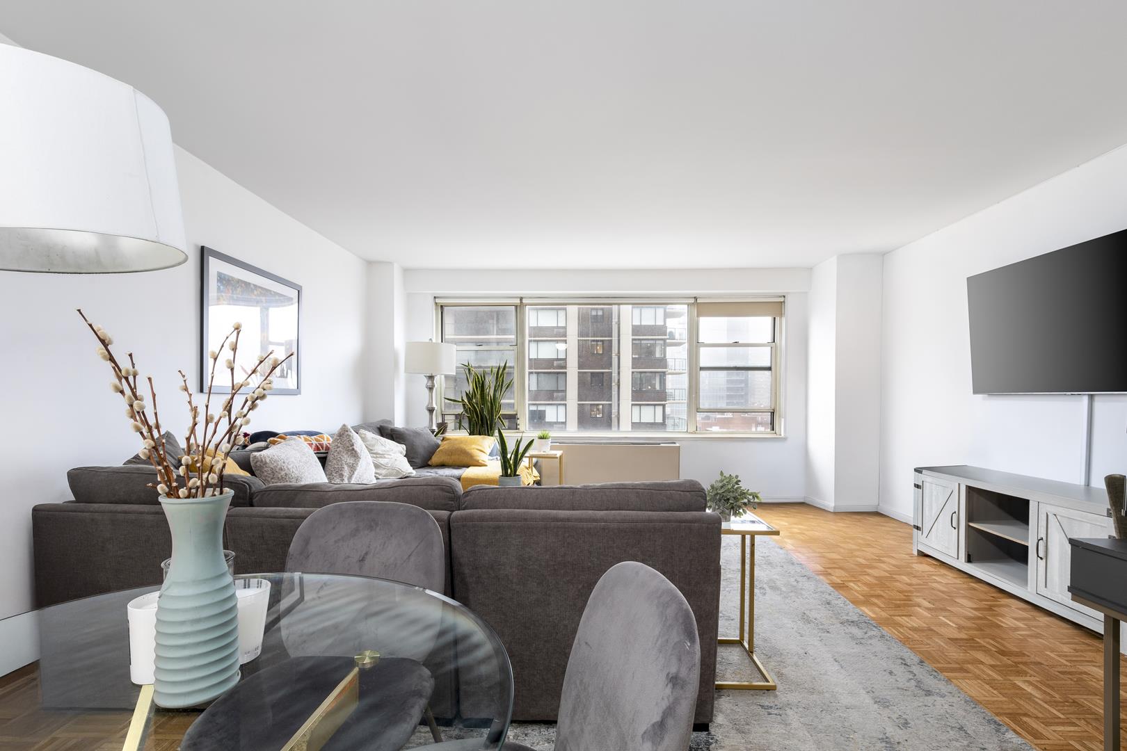 400 East 85th Street, Apt 11G