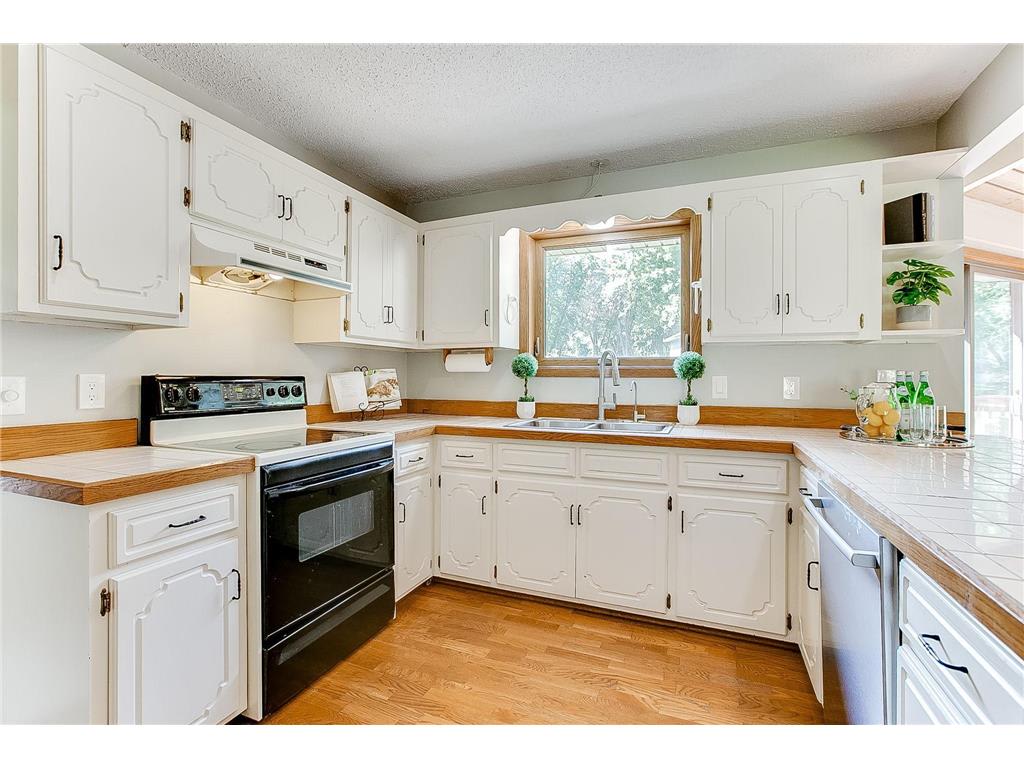 151 S Shannon Dr