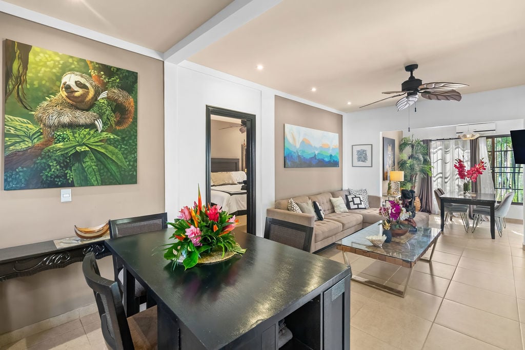 Mixed Use Income Property, Tamarindo, Guanacaste