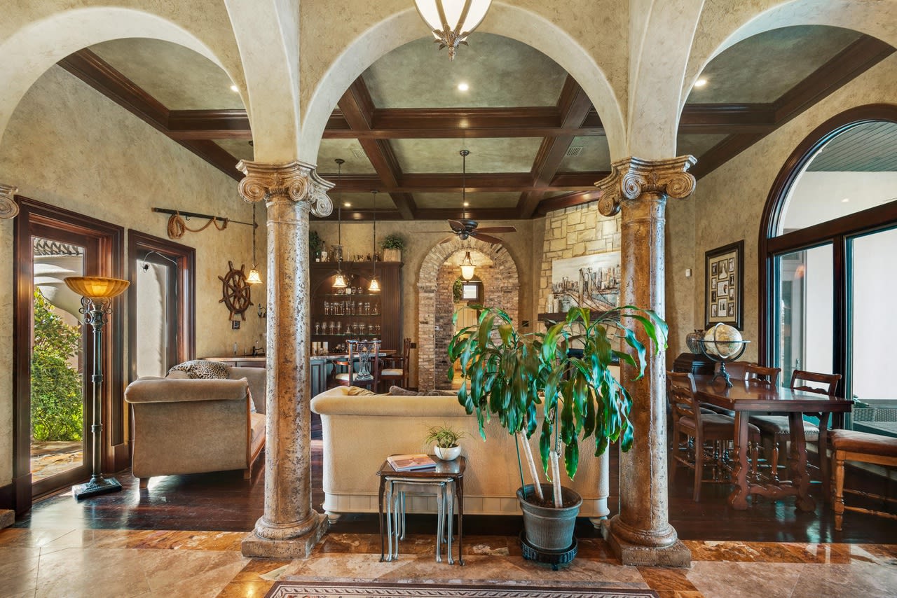 5236 Finisterre Drive