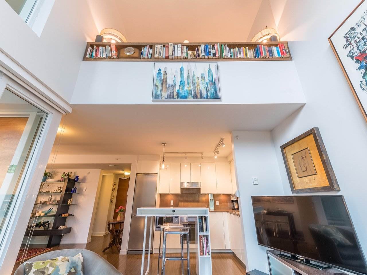 115-161 W Georgia St