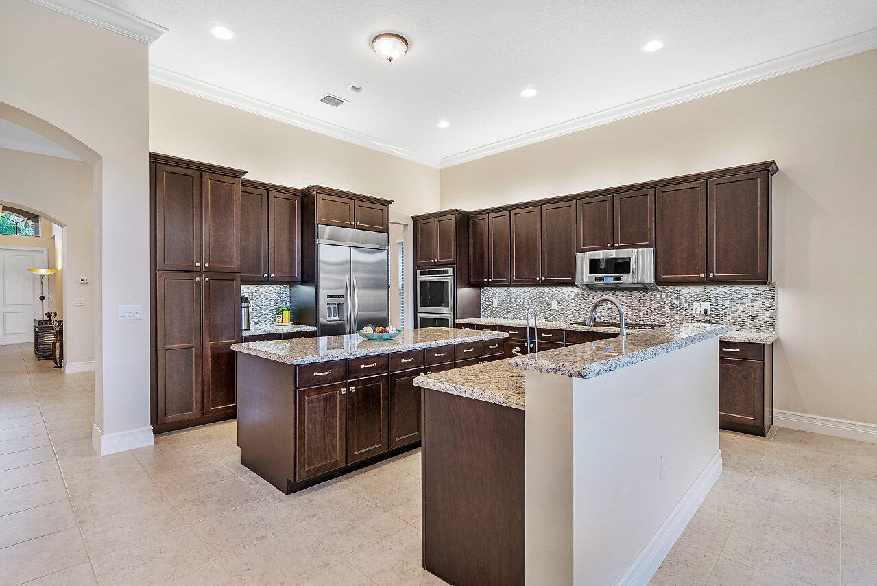 16578 Ambassador Bridge Rd