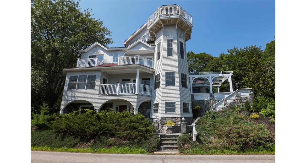 Home For Sale – 25 Chauncey Creek Road, Kittery Point, Maine 03905