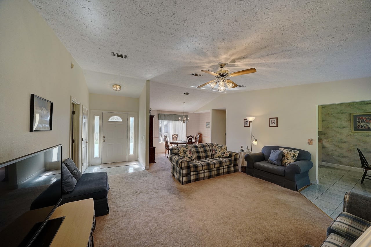 320 Fan Palm Place