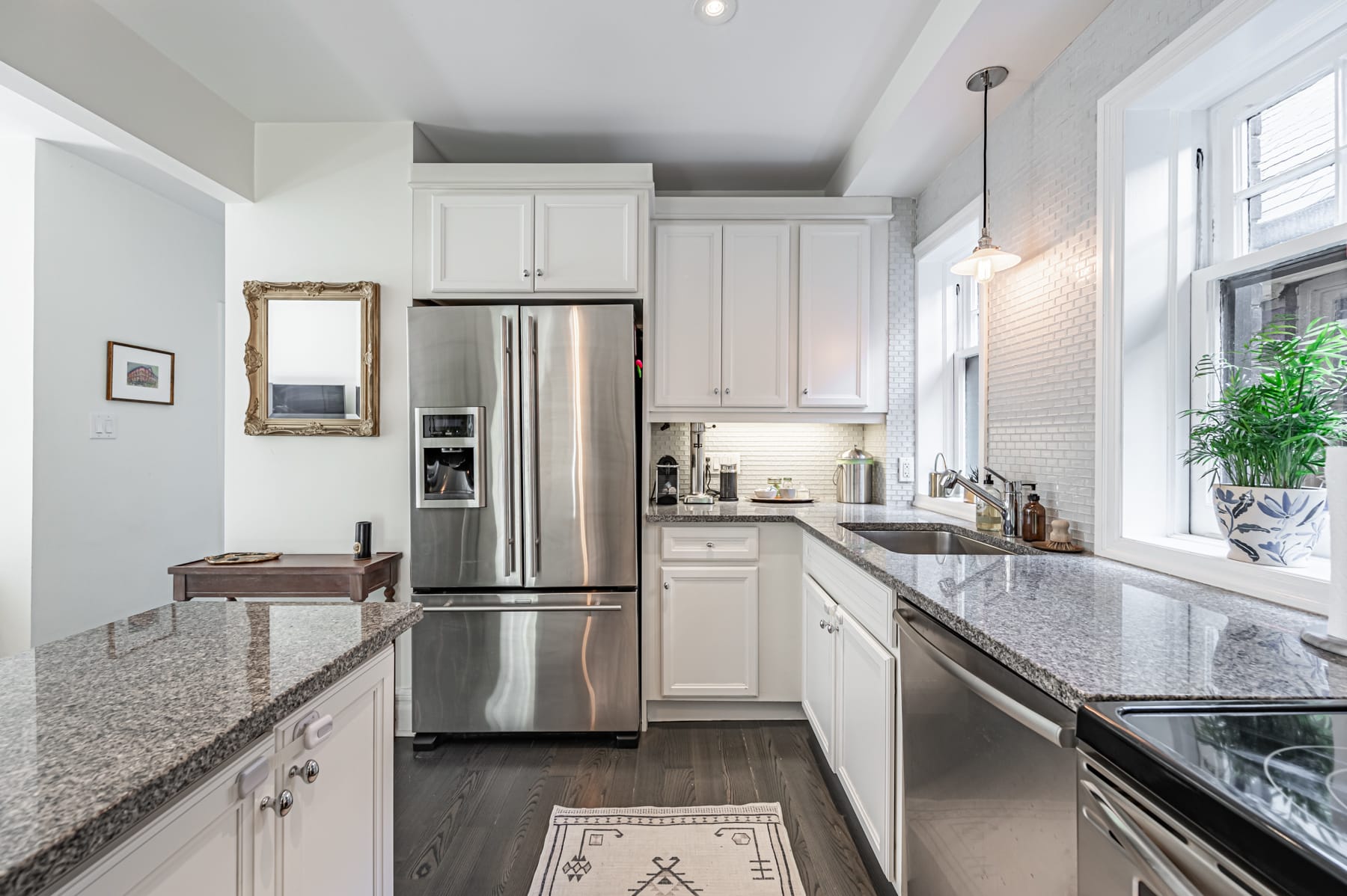 18 Castle Frank Cres
