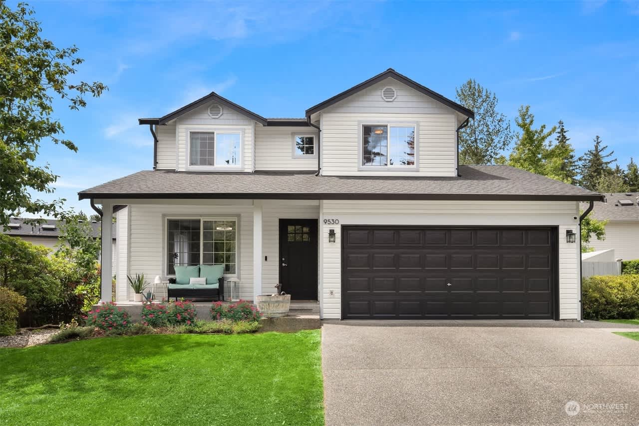 9530 17th Pl NE