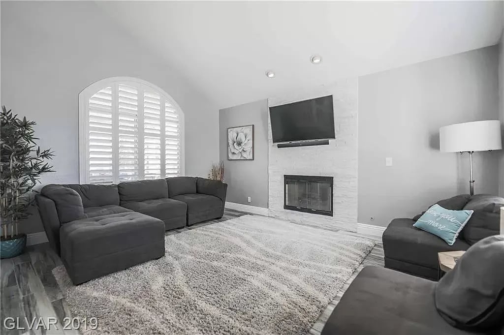 3000 Red Bay Way