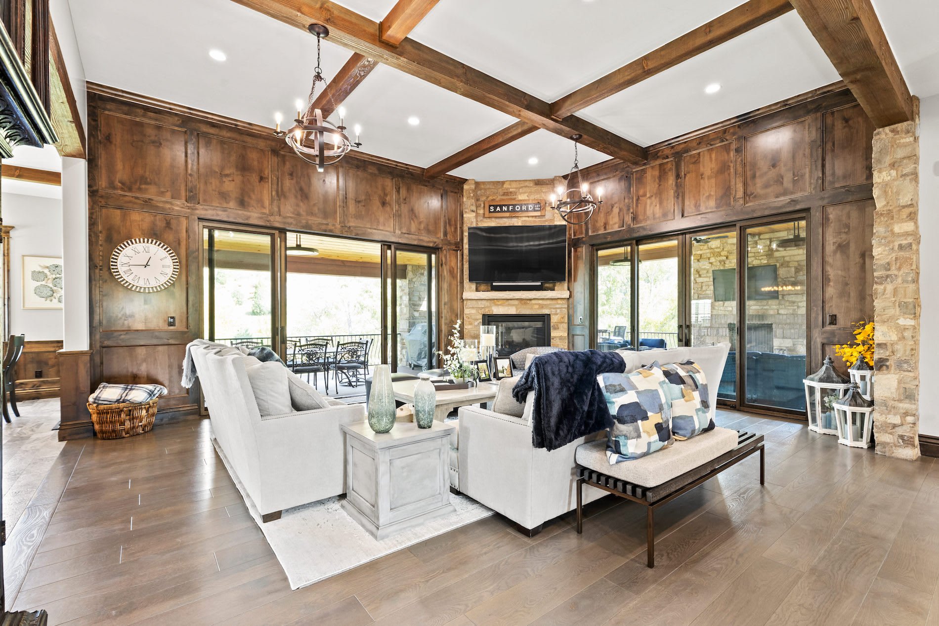 8342 Raphael Lane
