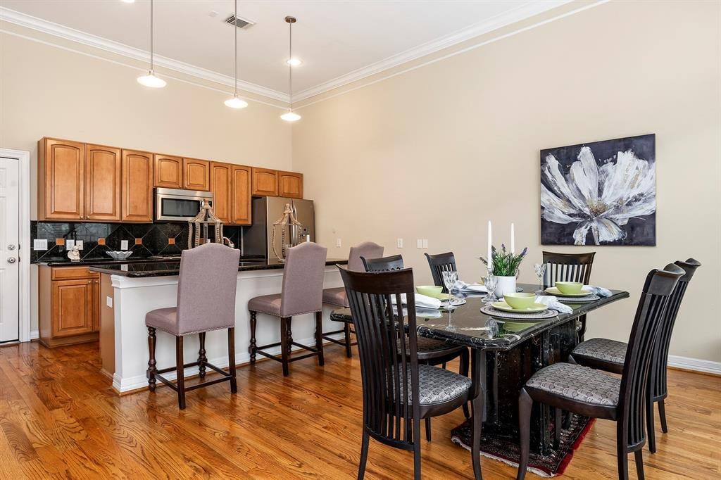 1514 Campbell Road, #B