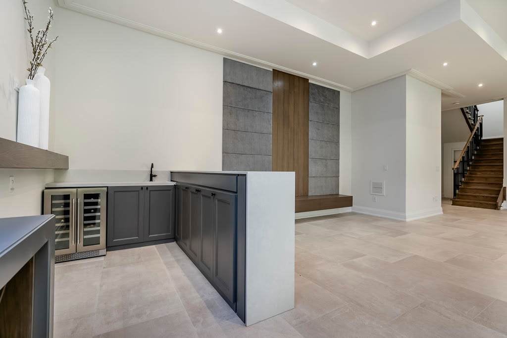 Sold: Experience The Epitome Of Luxury Living