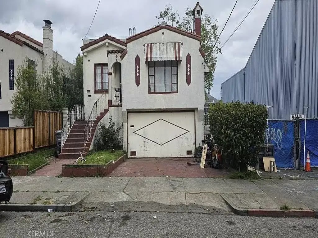 1908 Fairview St