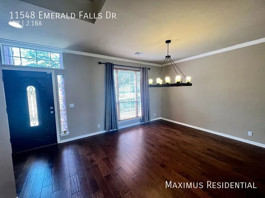11548 Emerald Falls Dr