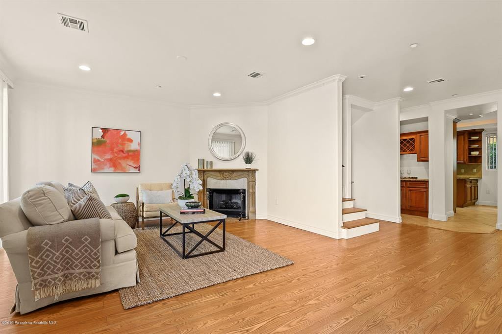 11145 Sunshine Terrace 106 Studio City, CA