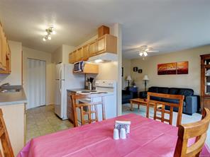 382 Burnside Rd