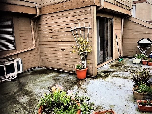 101-9149 Saturna Dr