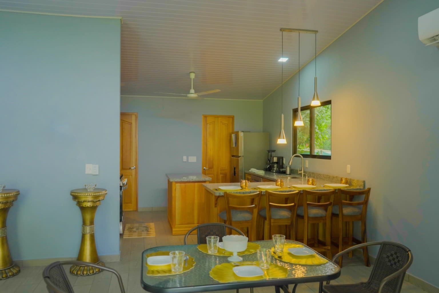 Matapalo Two-Unit Home Property