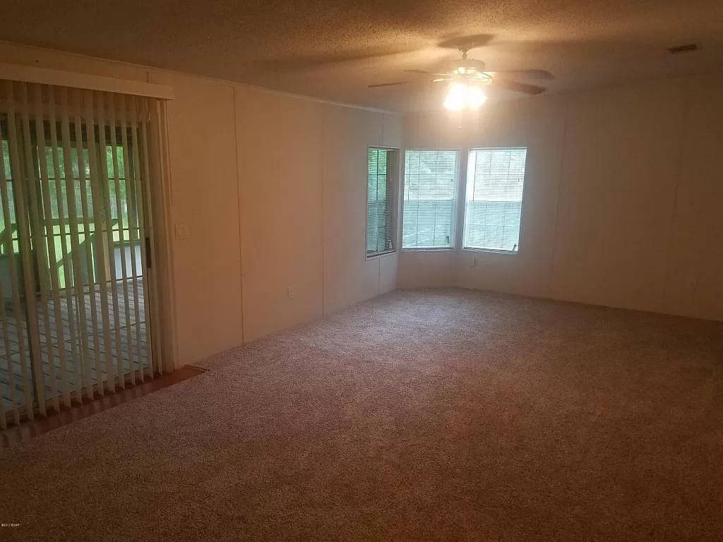 10711 VICKERY