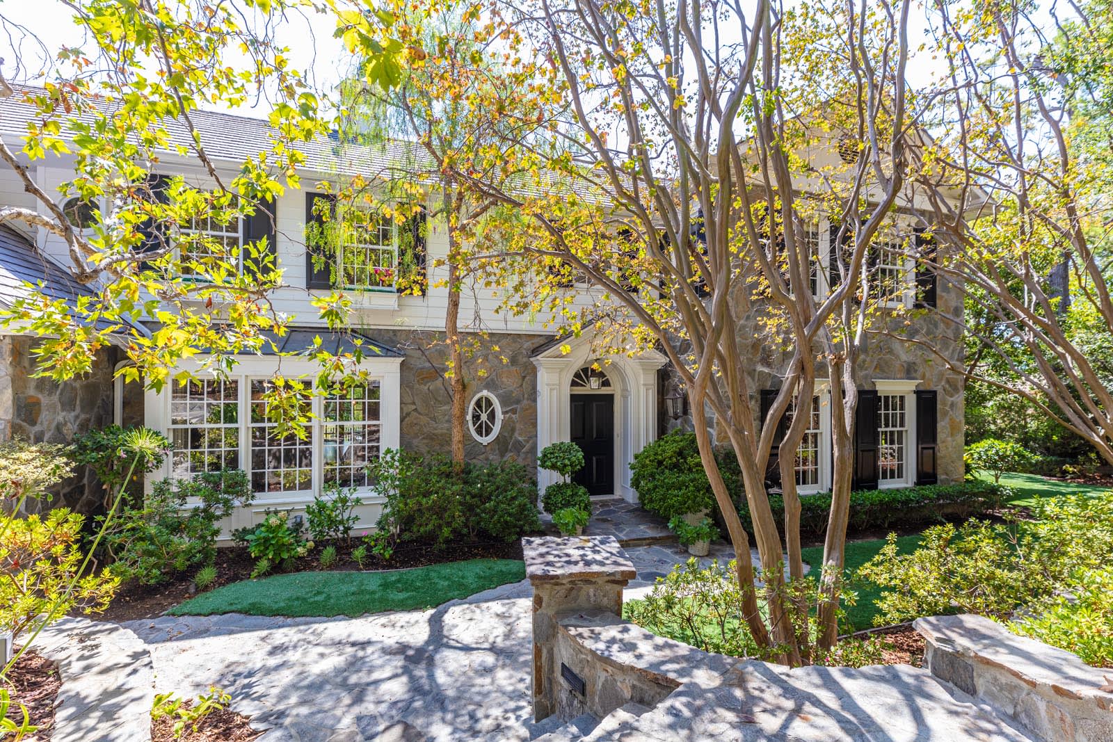 9588 Lime Orchard Rd, Beverly Hills