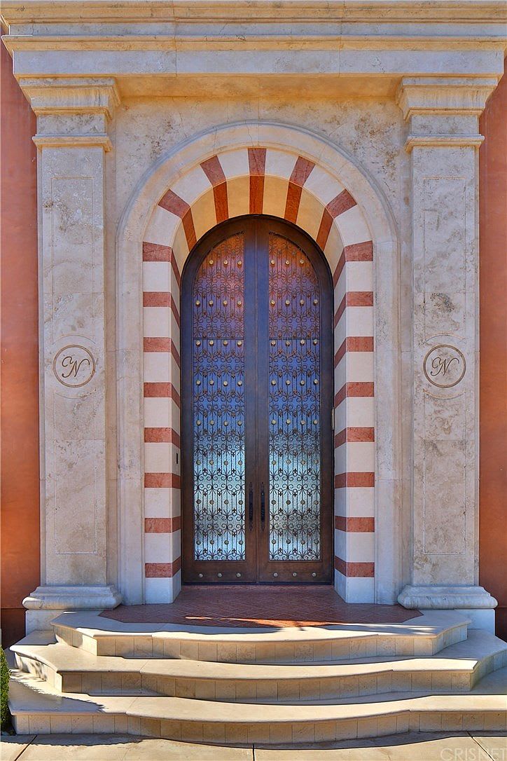 Tranquil Opulent