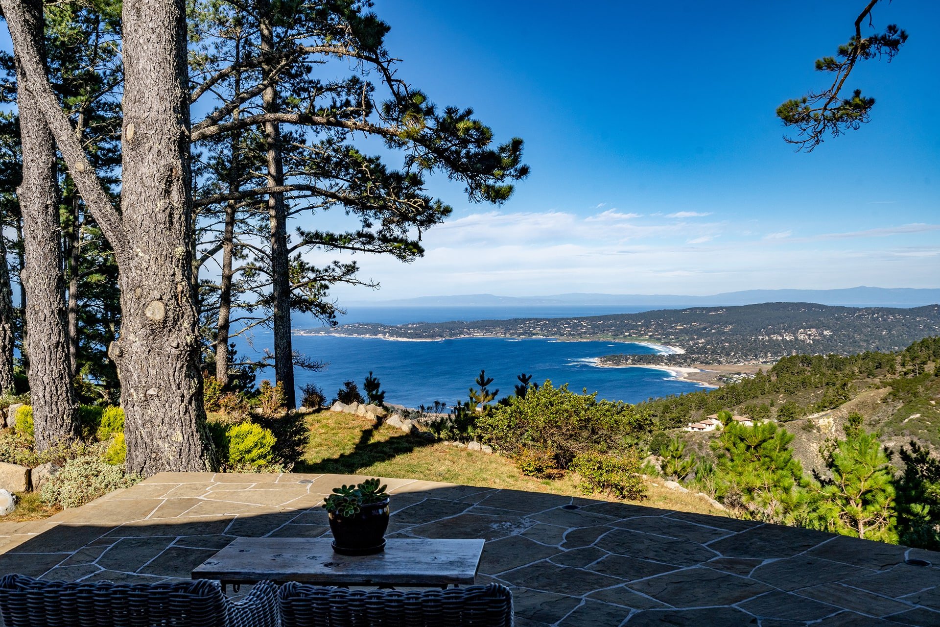 Stunning Peninsula Views - 309 Mt Devon Road