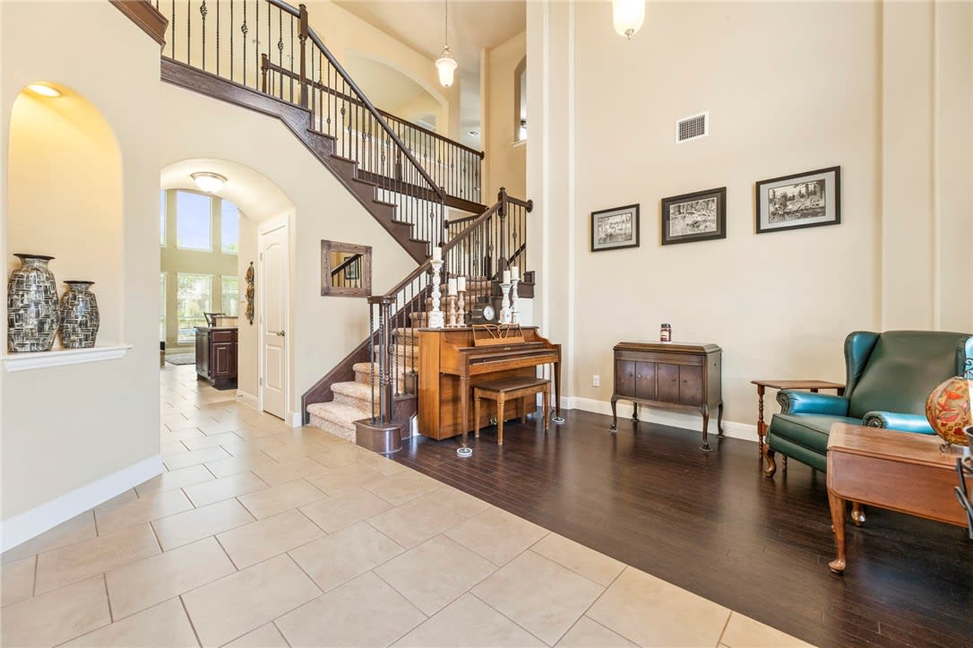 12224 Lostwood Cir
