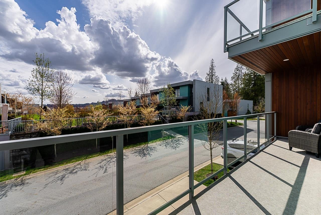 15-3596 Salal Drive, North Vancouver